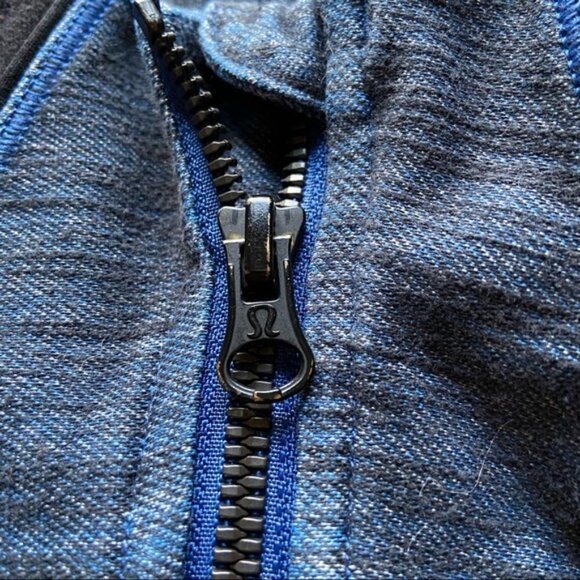 Lululemon Forme Jacket Slub Denim Limitless Blue 8 - Picture 10 of 13
